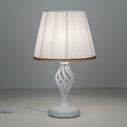 Настольная лампа Citilux CL402800 Вена Белый 1xE27x75W
