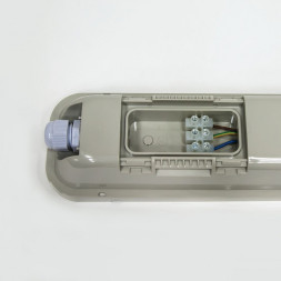 Светодиодный светильник 192LEDs 6400K 40W в пластиковом корпусе IP65, AL5050