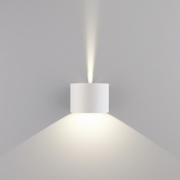 Blade белый уличный настенный светодиодный светильник Elektrostandard 1518 TECHNO LED