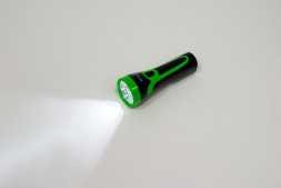 Фонарь аккумуляторный ручной  7LED 0,6W со встроенной вилкой для зарядки, зеленый, TL043 арт.12958